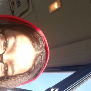 Meet your Posher, Simplyasian